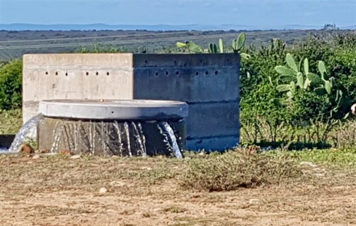 Vandalised water infrastructure near Addo Road in Nelson Mandela Bay. Residents say the water has been flowing for two weeks. | Source: Joseph Chirume