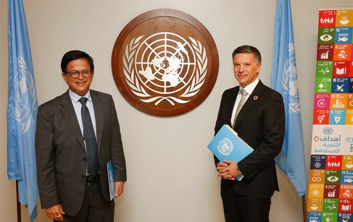 Unitar and South African Breweries renew partnership agreement to improve road safety
