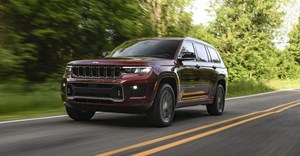 Groundbreaker: The new Grand Cherokee. A new milestone on and off the road