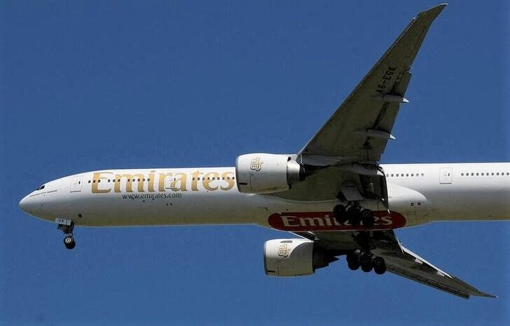 An Emirates passenger plane comes in to land at London Heathrow airport, Britain, May 21, 2020. REUTERS/Toby Melville/File Photo