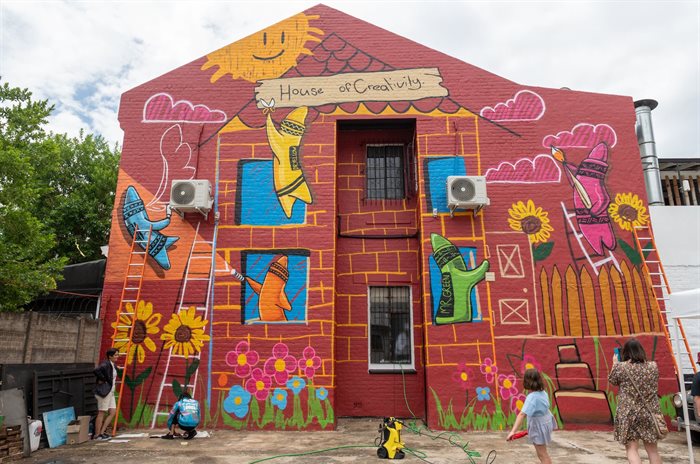 PNA paints a House of Creativity Mural in the Maboneng Precinct