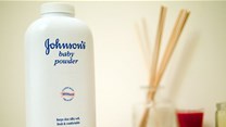 Amidst lawsuit storm, J&J continues to supply SA retailers with talc-based baby powder