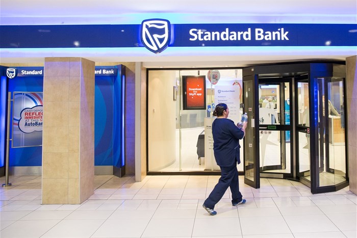 Image: A Standard Bank branch manager fired for “misconduct” must be reinstated, the Johannesburg Labour Appeal Court has ruled. Archive photo: Ashraf Hendricks/GroundUp