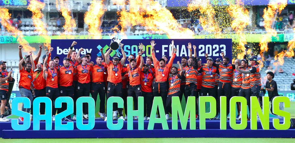 Algoa FM salutes the 'Orange Army' for its support of the Sunrisers