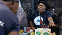 Informal traders inside Cape Town mall told to vacate by next Sunday