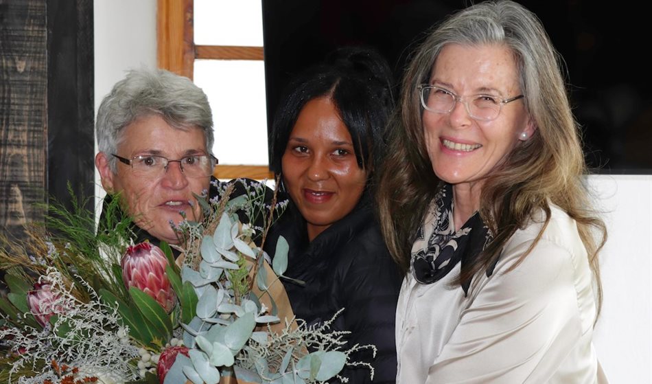 L-R: Elaine Hardy from Stilbaai Animal Protection, Andrea Francis, Inverroche master distiller, and Lorna Scott, founder of Inverroche Gin