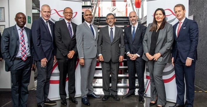 Source: Supplied. The delegation of global Pfizer executives, and members of the US Consulate and the Trade, Industry and Competition are pictured here with Minister Ebrahim Patel.