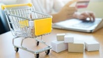 Building customer loyalty using click-and-collect