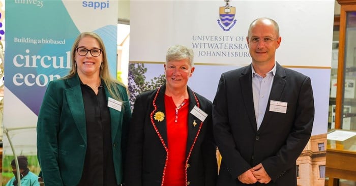 Professor Mary Scholes with Sappi's Tracy Wessels and Giovanni Sale