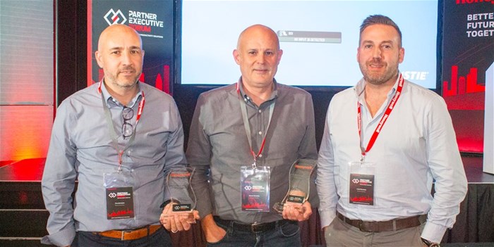 Receiving the two Honeywell awards are (from left to right): Timothy Grisdale (executive), Simon Grisdale (managing executive) and Luke Dunstan (executive) from Bidvest Mobility
