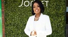 Sorbet-Prenuer citizen comes full circle: once employed as a therapist, now Sorbet franchise owner