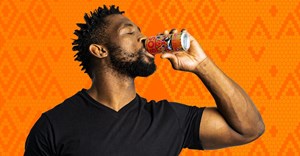 Bos Ice Tea launches limited edition can with rugby icon, Siya Kolisi