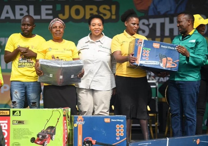 The promise to end unemployment, poverty and inequality in KwaZulu-Natal has been given a boost with the province's revitalised S’thesha Waya Waya initiative | Image: