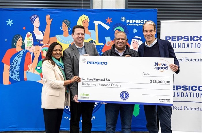 L to R: Devendri Adari, from the PepsiCo Foundation; Riaan Heyl, CEO at PepsiCo South Africa; Andy du Plessis, managing director of FoodForward SA and Eugene Willemsen, chief Executive officer of PepsiCo Africa, Middle East & South Asia. Image supplied
