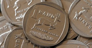 Rand strengthens ahead of rate decision