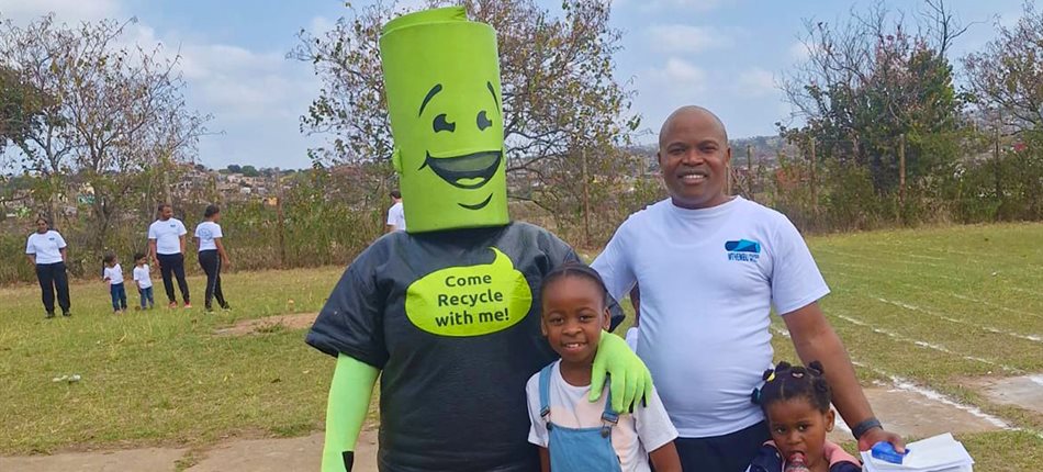 A memorable family day for Mthembu Paper Mill in Phoenix