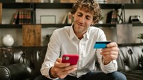 How can embedded payments drive better online retail customer experiences?