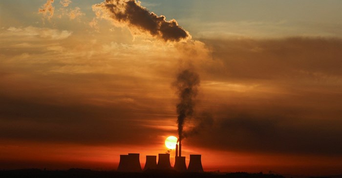 Sun rises behind the cooling towers of Kendal Power Station, a coal-fired station of South African utility Eskom, as the company's ageing coal-fired plants cause frequent power outages, near Witbank. SOurce: Reuters/Siphiwe Sibeko