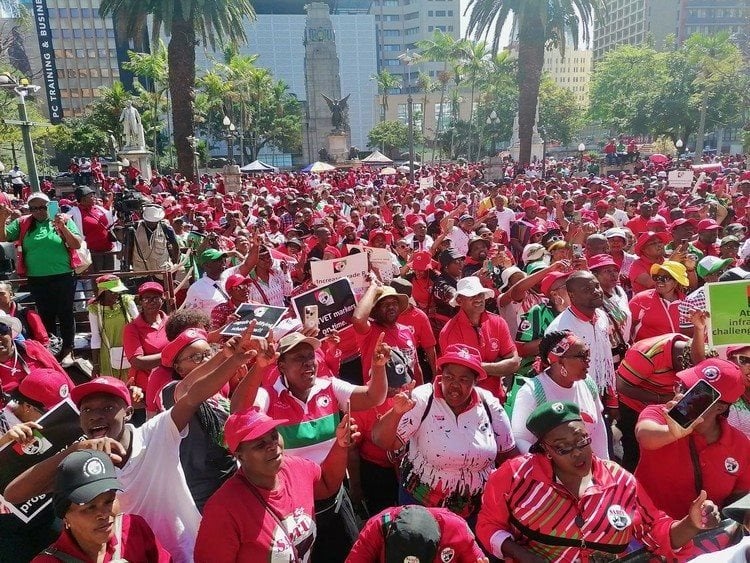 Over 600 teachers marched to the Durban City hall under the Banner of the South African Democratic Teachers Union in a protest for better safety for teachers at schools. Photo: Tsoanelo Sefoloko