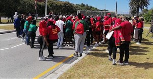 Nelson Mandela University students block campus entrance over unpaid NSFAS funds