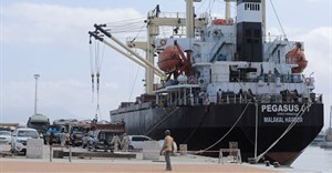 Somali pirates' return adds to crisis for global shipping companies
