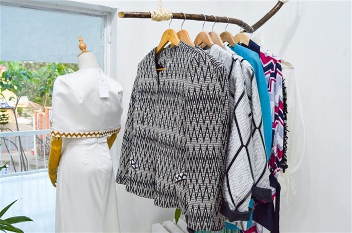 Secondhand Clothing Is Becoming the Fashion Industry's Hottest Trend -  Brightly