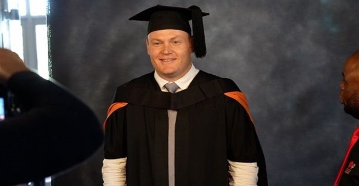 Former Springbok captain Adriaan Strauss receives his MBA at the NWU with distinction