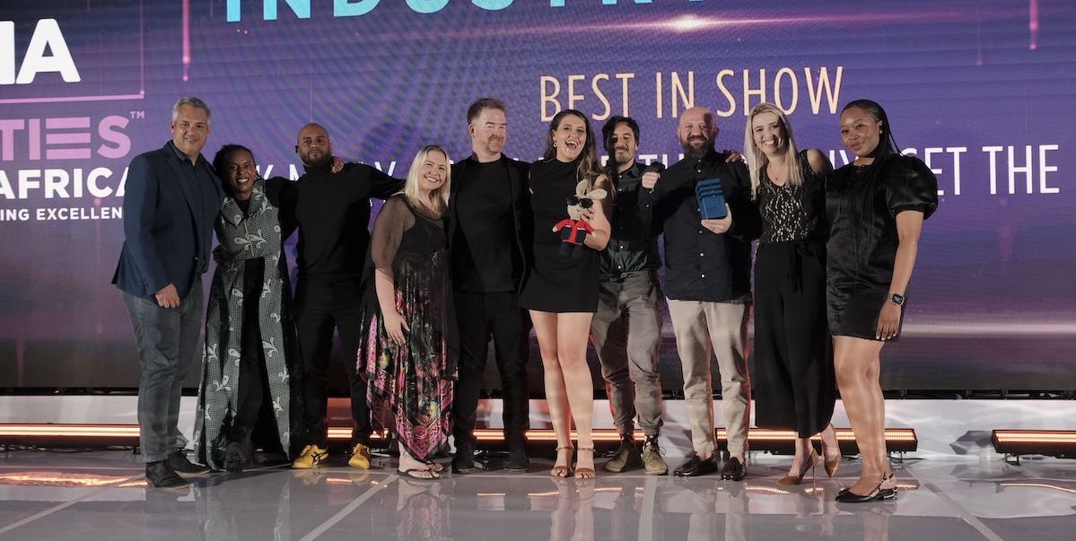 Gorilla and Pick n Pay on stage for Best in Show