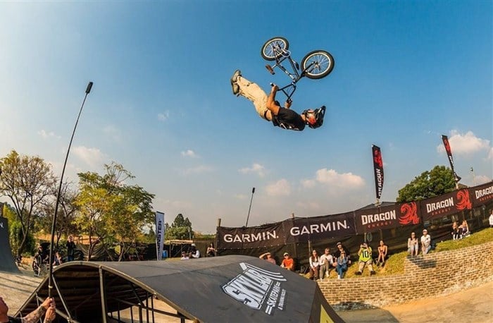 Pro Men's Winner - Vincent Leygonie. Image by Eric Palmer