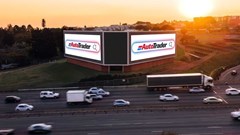AutoTrader lights up the N1 with South Africa’s largest digital billboard launch