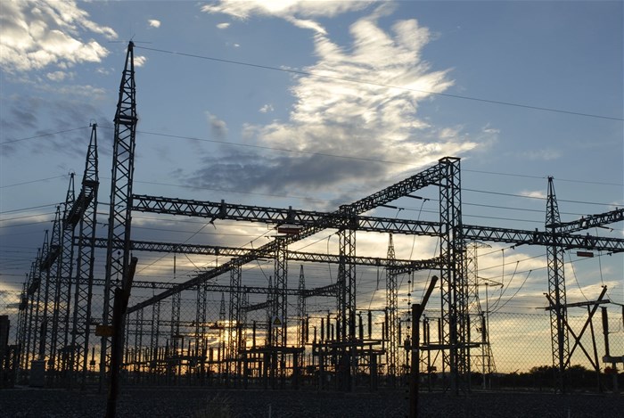 SolarAfrica CEO David MacDonald says a typical C&I business consuming around 1,000,000 kWh per month could see annual electricity costs rise by between R2.88m and R3.34m over the next year. Image credit: , , via Wikimedia Commons