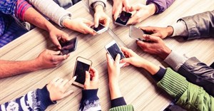 Natascha Torres, head of digital media strategy at iqbusiness asks are you buying media or buying attention? (Image source: © 123rf )