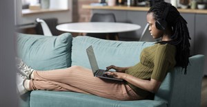Smaller fibre networks quietly outperform major SA operators
