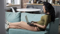 Smaller fibre networks quietly outperform major SA operators