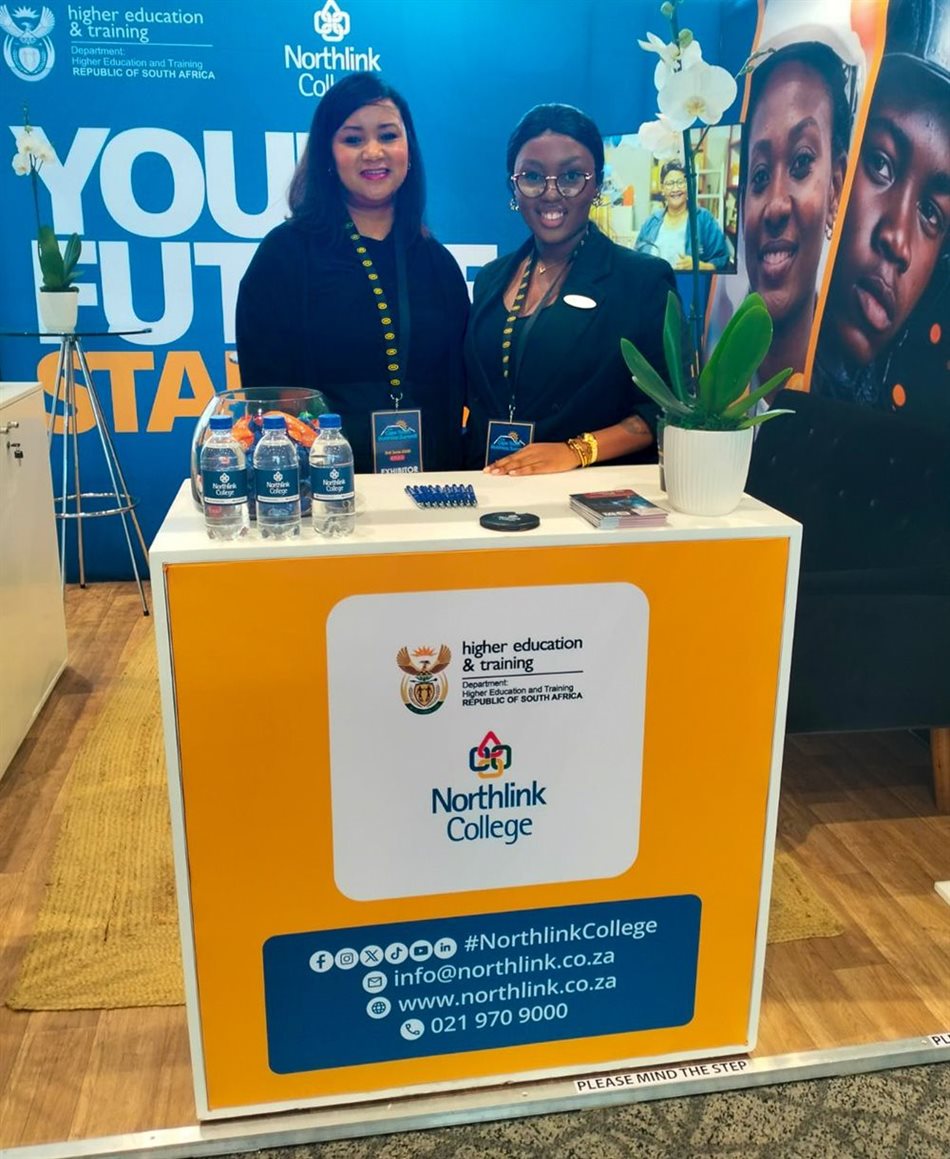 Ms Cheslynn Johnson and Ms Amanda Jali at the Cape Town International Convention Centre (CTICC) during the Cape Town Business Summit & Expo.