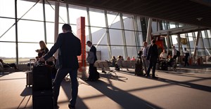 Business travel during a health crisis: 5 questions to ask before you fly