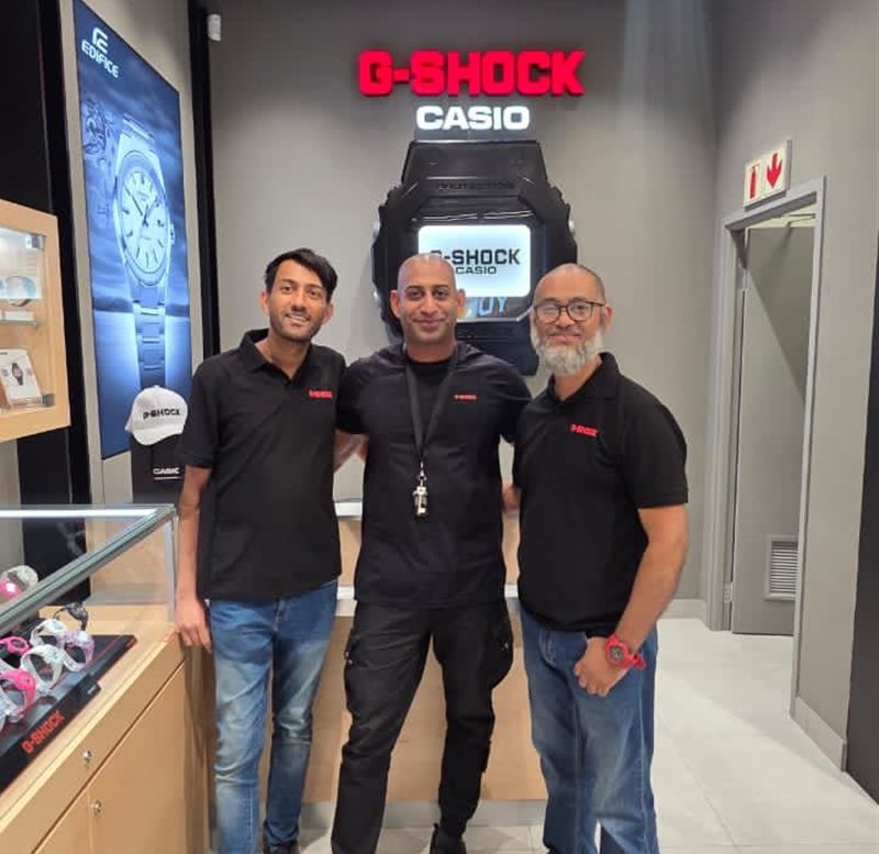 L to R: Grant Ridder, store manager; Junaid Patel, national watch sales manager at James Ralph (Pty) Ltd, and Mohamed Saleh, assistant manager. Image supplied