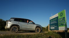 Dewald Visser travels to De Hoop Nature Reserve and MPA in the new kykNET series Hey Skipper. Image supplied.