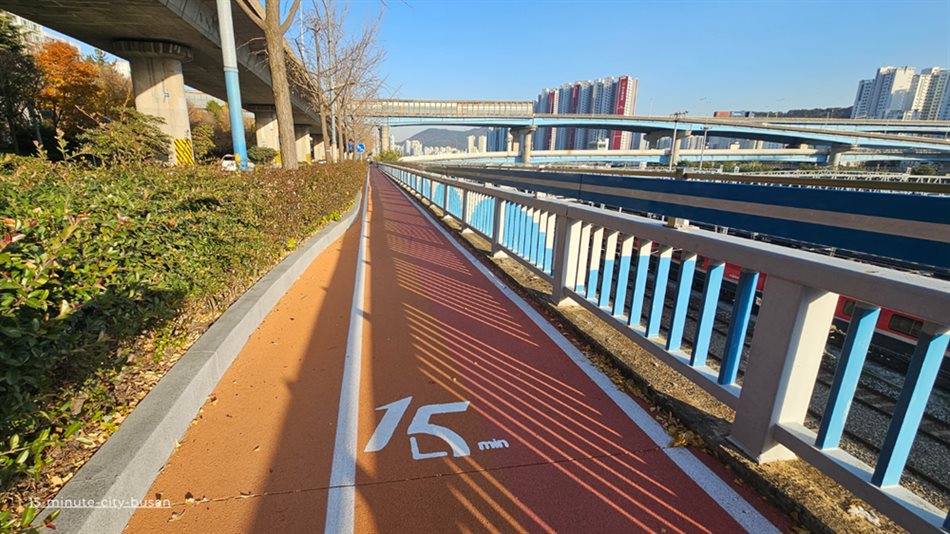 From Paris to Joburg: What the 15-minute city movement tells us about sustainable urban planning
