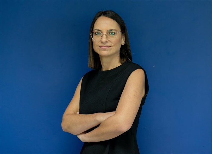 Dr. Mandi Joubert