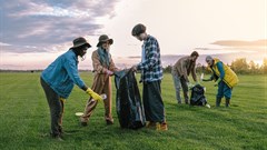 WWF South Africa’s Mandela Day campaign calls on South Africans to dedicate their 67 minutes to nature close to home or even at home. Image supplied.