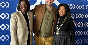 Pictured: Tsholofelo Dihutso (newly elected vice president, Bradly Howland outgoing president, and Dr Caroline Azionya, new Prisa president (Image supplied)
