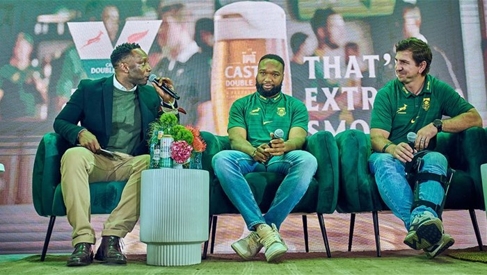 L to R: Gcobani Bobo hosts Springbok champions Lukhanyo Am and Kwagga Smith at the Castle Double Malt launch, discussing the tactical precision defining Rugby’s Greatest Rivalry. Image supplied