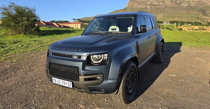 Review: Land Rover Defender Octa