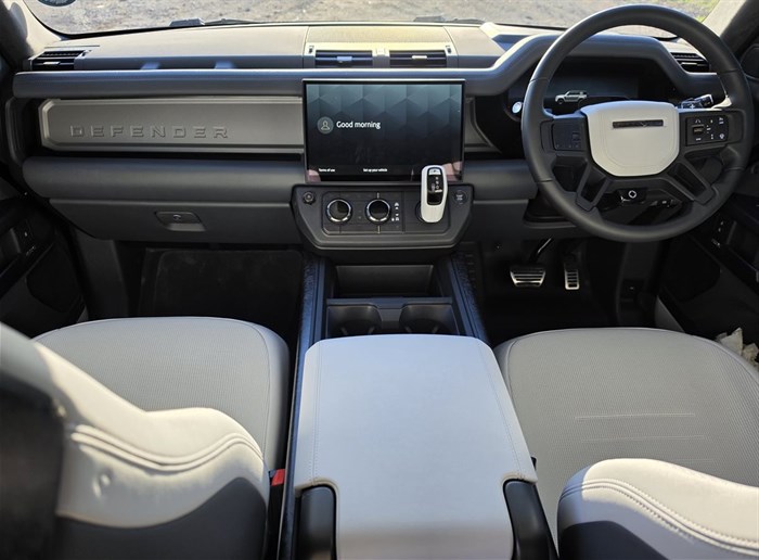 Review: Land Rover Defender Octa