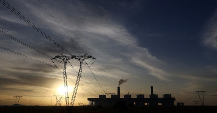 Electricity pylons are seen at the Kusile coal-fired station of South African utility Eskom, as the company's ageing coal-fired plants cause frequent power outages, in Delmas, in the Mpumalanga province, South Africa, 17 January 2023. Reuters/Siphiwe Sibeko/File Photo
