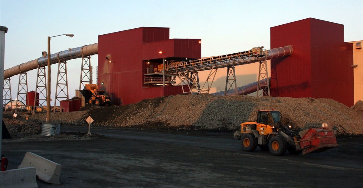Pressure makes (no) diamonds: SA mining production takes a dip