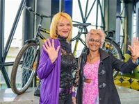 Qhubeka hands over bikes in Paarl